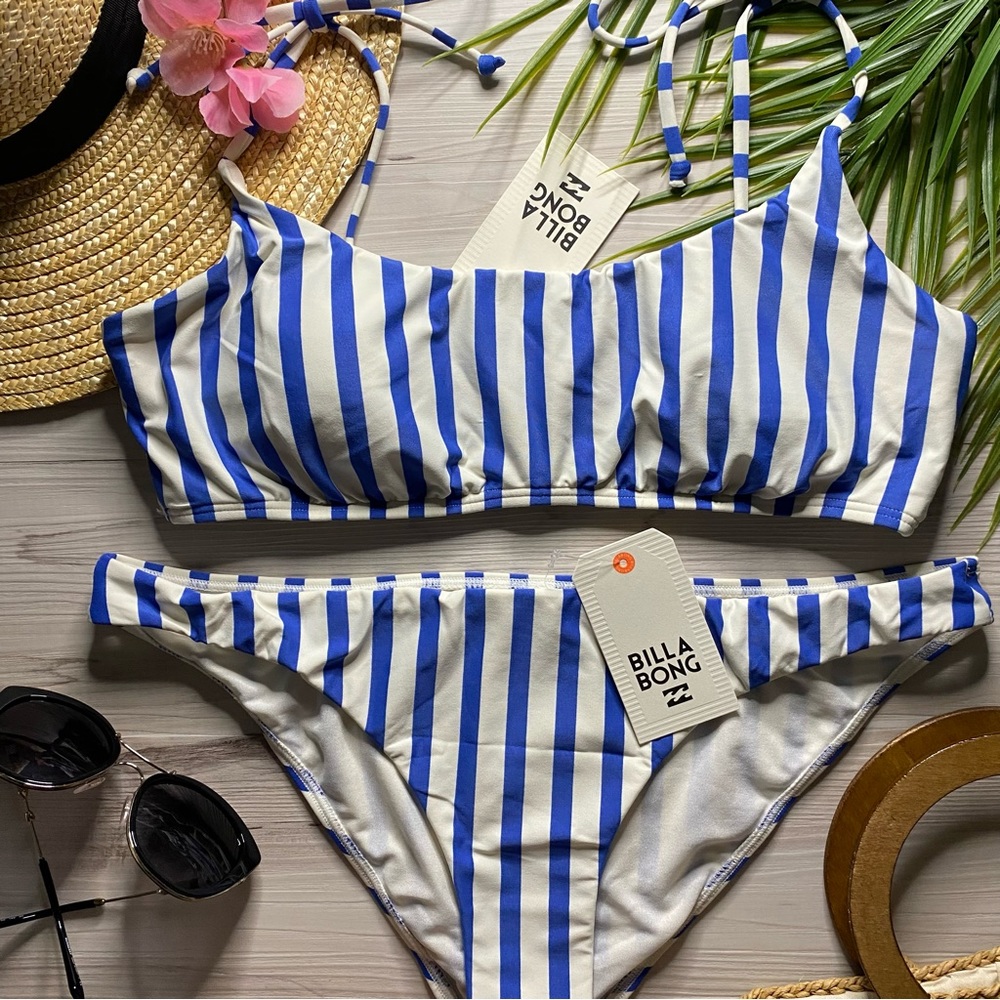 Billabong 💙 Striped Mini Crop Bikini Top | Tropic Bottoms 👙🌴
